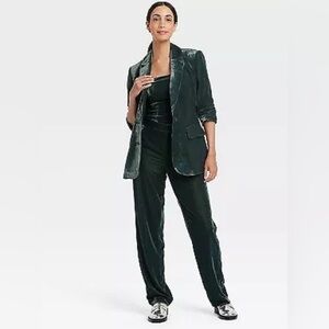 Green‎ velvet suit A New Day